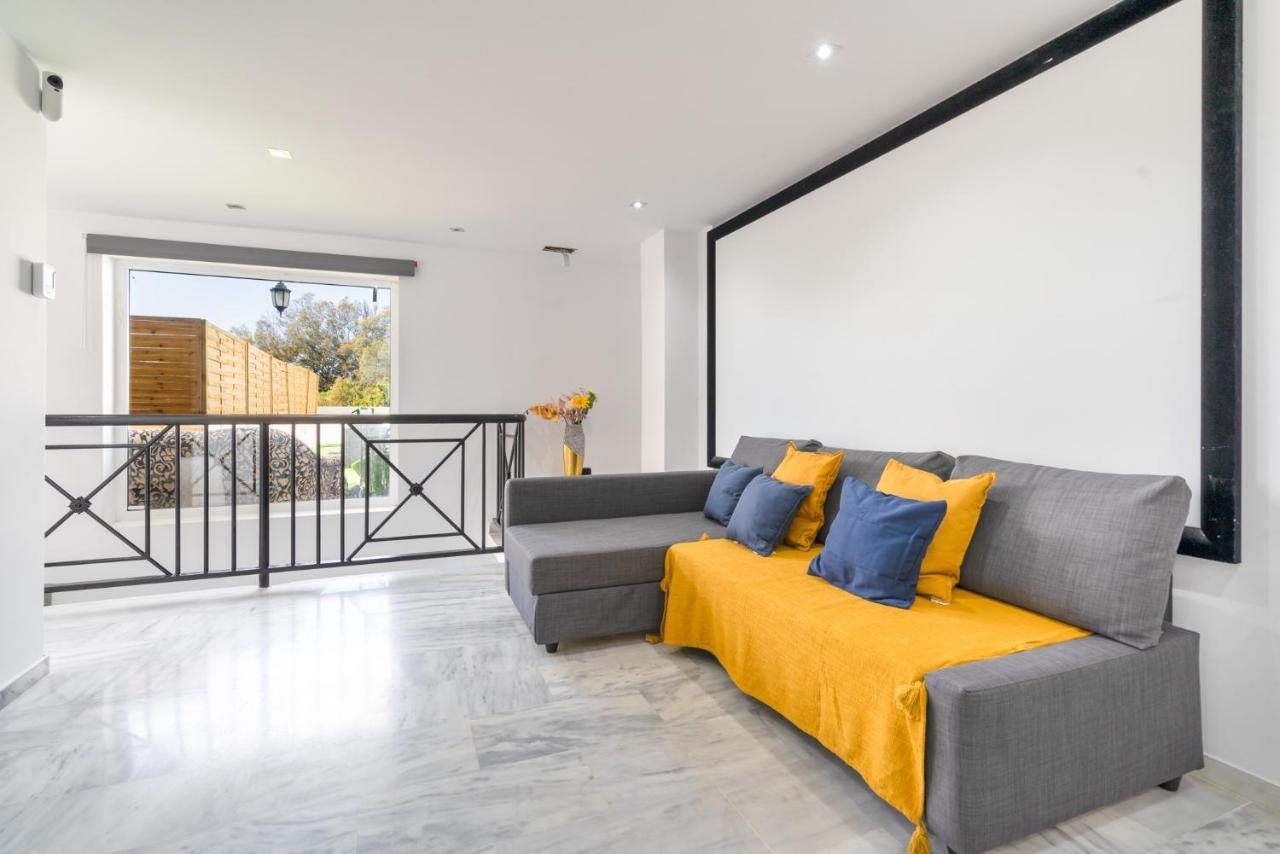 Luxury Apartments Marbella Cabopino Bagian luar foto