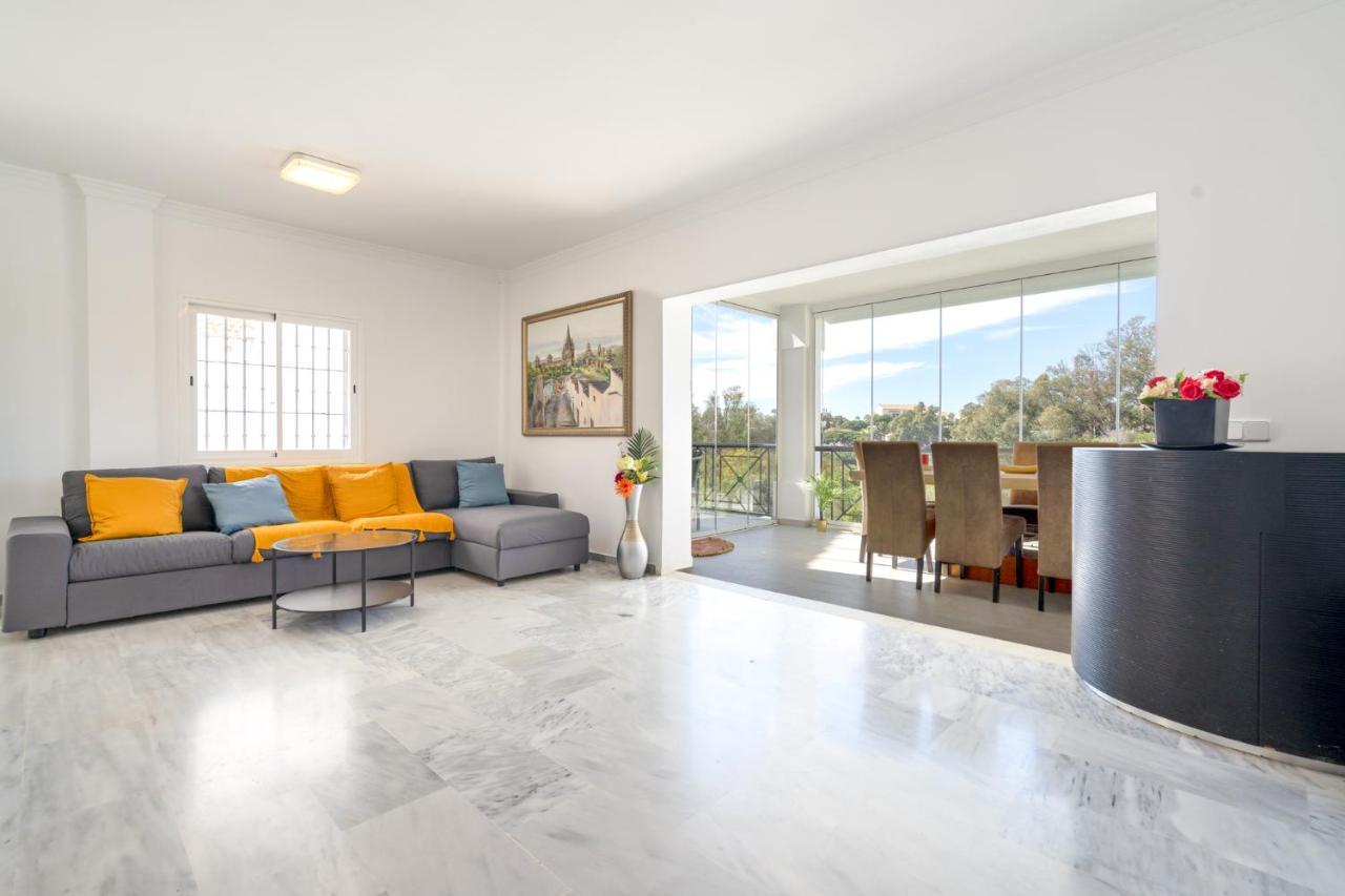 Luxury Apartments Marbella Cabopino Bagian luar foto