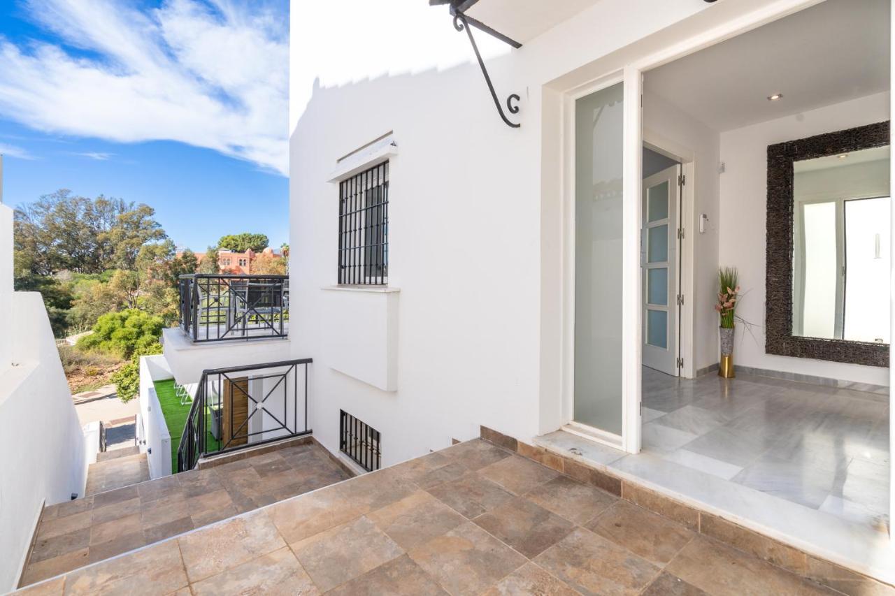 Luxury Apartments Marbella Cabopino Bagian luar foto